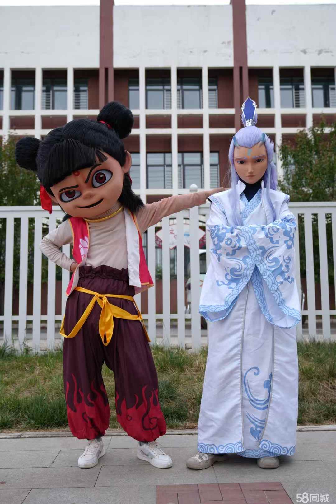 專(zhuān)業(yè)演藝服務(wù)，點(diǎn)亮本地慶典的璀璨星光